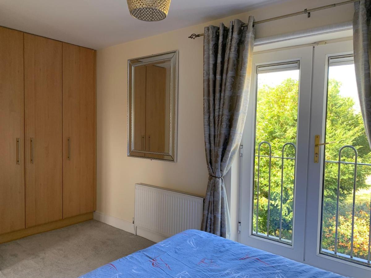 Two Bedroom Town House Beside The River Barrow Carlow Bagian luar foto